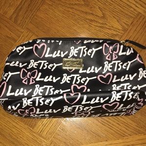 Excellent Condition Cosmetics Bag